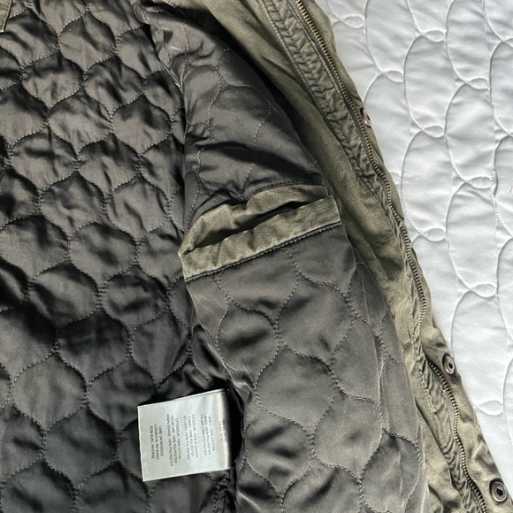 Levi’s Jacket - Picture 3 of 7